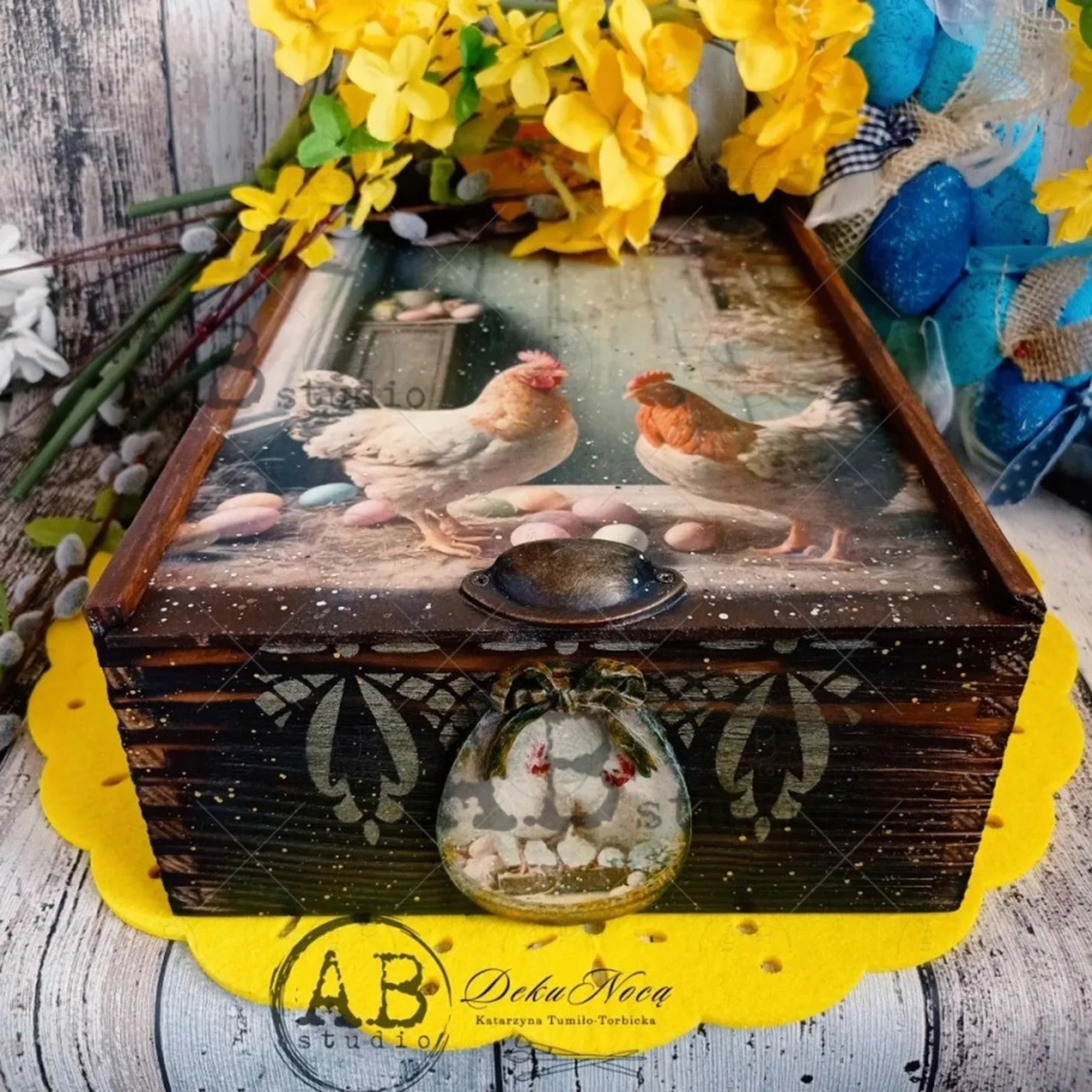 AB Studio - Farmhouse Chickens & Eggs Decoupage Paper (A4 Size) - Image 3