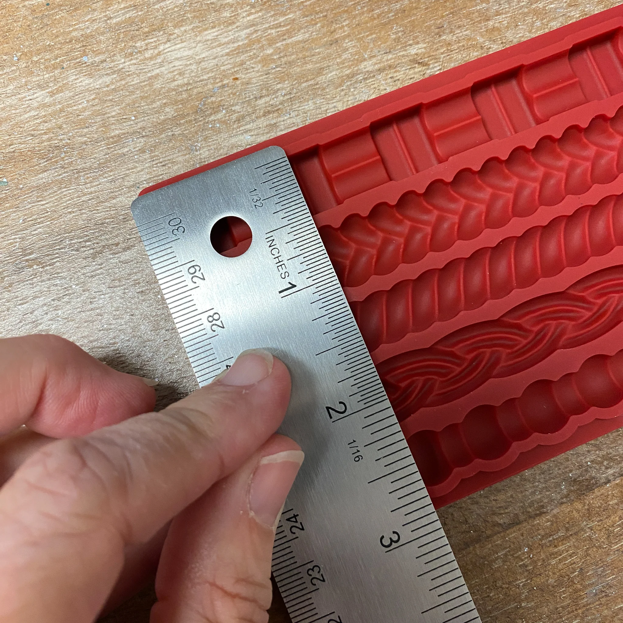 Dadarkar Art - Mini Twisty Silicone Mold - Image 3